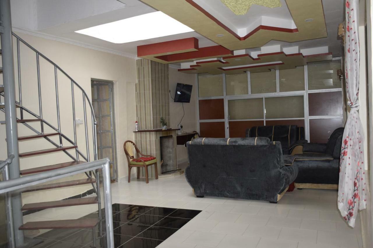 Yaris Guest House Eldoret Bagian luar foto